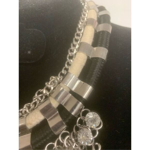 Fringe Statement Necklace - Picture 5 of 5